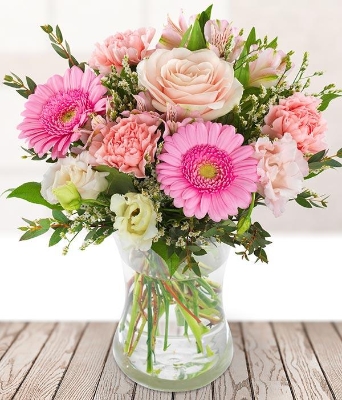 pink vase arrangement